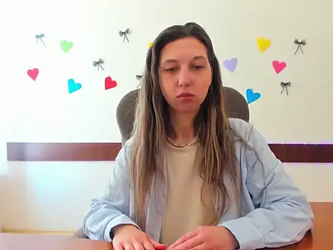 Ellina Star online show from March 24, 2026, 9:03 am