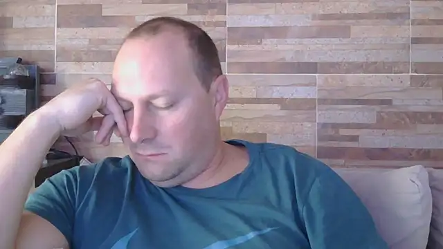 lustonfan online show from May 15, 2026, 12:01 pm