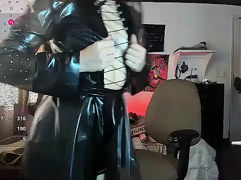 LilaGiger online show from June 3, 2026, 5:51 pm
