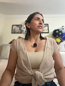 SamanthaWalker  online show from July 11, 2026, 3:59 pm