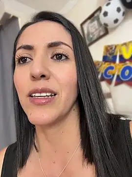 SamanthaWalker  online show from July 15, 2026, 3:06 pm