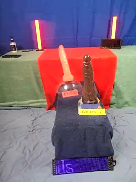 FantasyMan-BiWM online show from April 1, 2026, 4:13 am