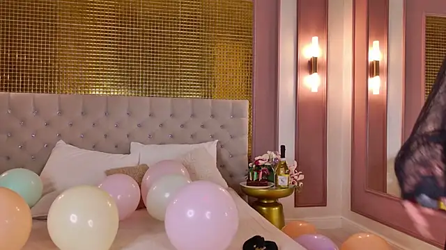 KiraProsper online show from March 23, 2026, 6:17 am