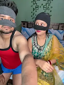 Snapshot of your_bhabhi_love chatting on May 7, 2026, 5:07 pm your bhabhi love online show from May 7, 2026, 5:07 pm