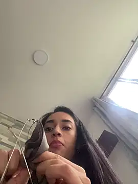 leilani X online show from April 4, 2026, 11:51 am