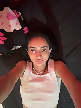 leilani X online show from April 8, 2026, 12:27 pm