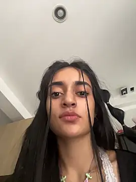 leilani X online show from April 11, 2026, 12:31 pm