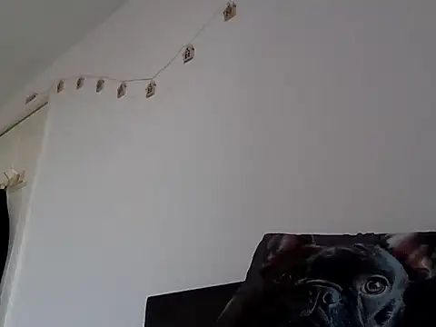 Giullyaxxx online show from March 20, 2026, 2:55 pm