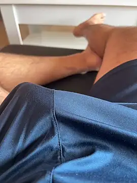 RickyDicky900 online show from April 27, 2026, 12:47 pm