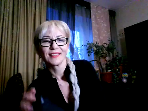 Snapshot of AlisaAngell chatting on April 6, 2026, 2:09 am AlisaAngell online show from April 6, 2026, 2:09 am