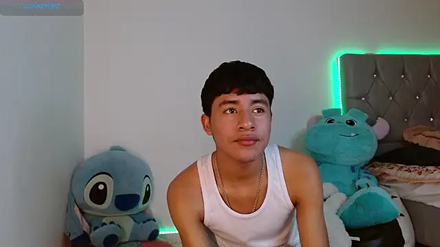 Sebas fire4 online show from March 8, 2026, 10:57 pm