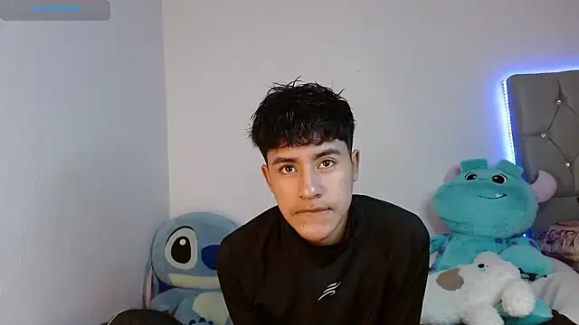 Sebas fire4 online show from March 17, 2026, 7:50 pm