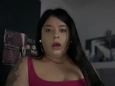 Snapshot of giaduzza chatting on April 15, 2026, 11:49 pm giaduzza online show from April 15, 2026, 11:49 pm