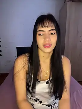 Snapshot of Ariel_blake chatting on June 26, 2026, 5:50 pm Ariel blake online show from June 26, 2026, 5:50 pm