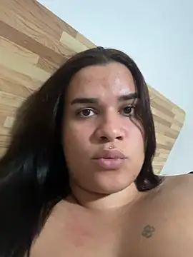Gabrielaparaiso online show from April 23, 2026, 1:29 am