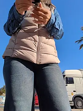 ManuelaX online show from February 20, 2026, 9:32 am