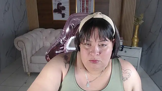 Astrid1 s online show from March 26, 2026, 3:12 am