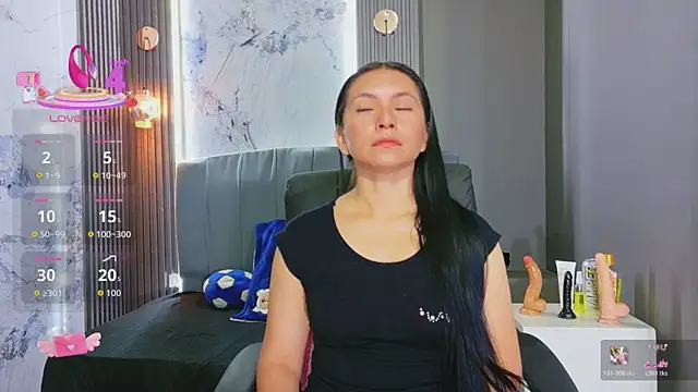 Chloe16  online show from June 9, 2026, 12:50 pm