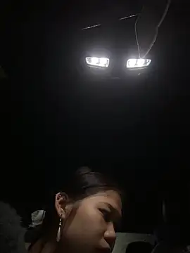 Zhuzaizai online show from March 15, 2026, 1:17 pm