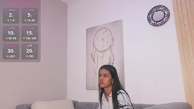 Snapshot of queen_adhara chatting on April 26, 2026, 12:36 pm queen adhara online show from April 26, 2026, 12:36 pm