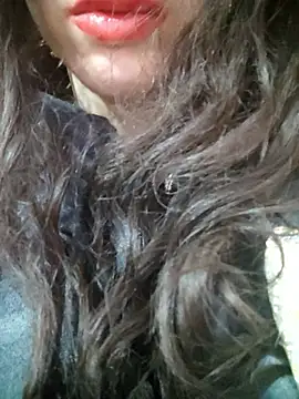 Kamilya89six online show from April 1, 2026, 11:13 pm