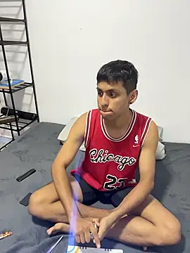 Unpipemas online show from March 7, 2026, 4:31 am