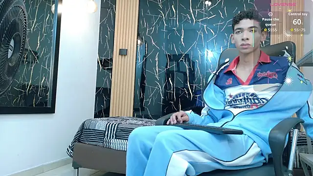 ValeriHot 1 online show from June 7, 2026, 2:37 am