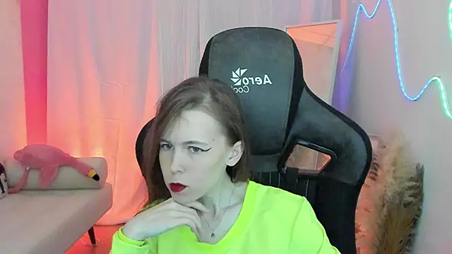 AriaGracen online show from April 7, 2026, 11:32 am