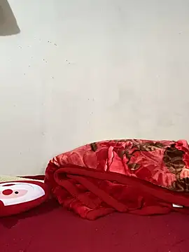 -Lilyn- online show from March 17, 2026, 6:39 am