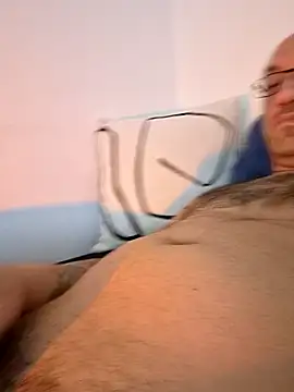 Snapshot of Gaboo0909 chatting on April 16, 2026, 7:53 am Gaboo0909 online show from April 16, 2026, 7:53 am