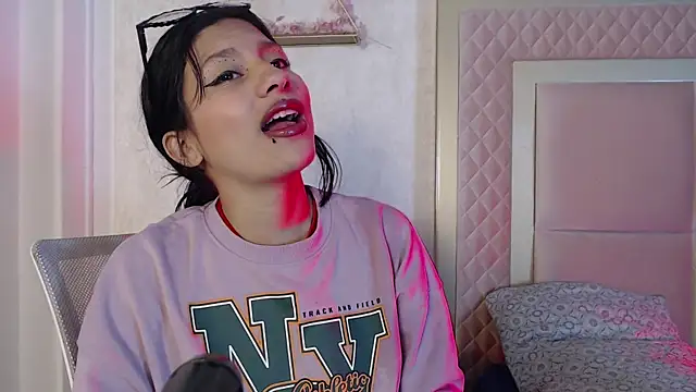 Madii  online show from April 6, 2026, 12:28 pm