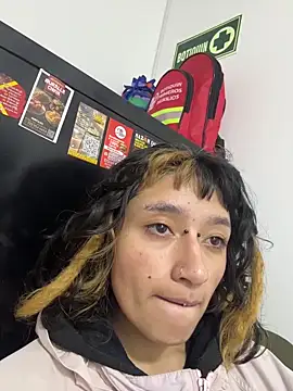 baby akuma online show from May 14, 2026, 3:13 am