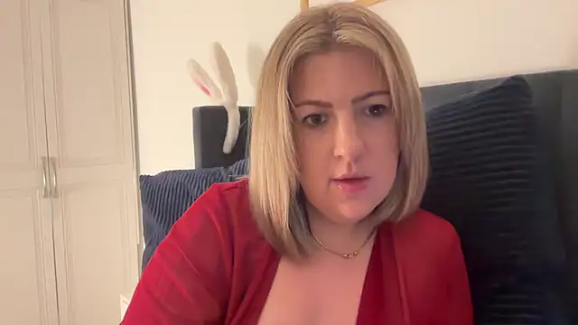 Snapshot of annabellewarick chatting on May 30, 2026, 9:34 pm annabellewarick online show from May 30, 2026, 9:34 pm