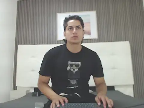 Alex Wolft online show from July 16, 2026, 9:59 am