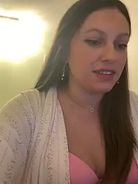 Snapshot of Iris_yx chatting on March 12, 2026, 11:44 pm Iris yx online show from March 12, 2026, 11:44 pm