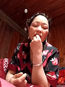 Yellow-pink online show from March 22, 2026, 11:02 am