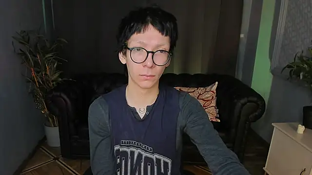 Tommy Stars online show from April 1, 2026, 5:19 am