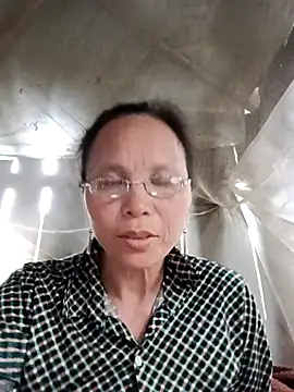 Tina6886 online show from April 30, 2026, 7:14 am