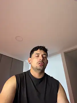 TroyeSavage online show from April 20, 2026, 7:26 pm