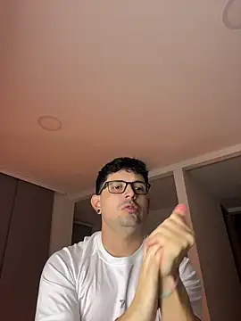 TroyeSavage online show from June 1, 2026, 10:17 am