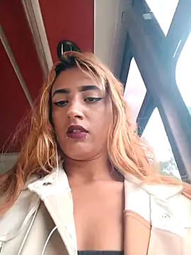 Mayaforest  online show from March 12, 2026, 4:35 pm