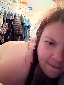 Snapshot of Sluttynoel chatting on April 30, 2026, 9:08 pm Sluttynoel online show from April 30, 2026, 9:08 pm