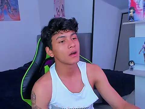 PaulTallx online show from March 22, 2026, 4:43 pm