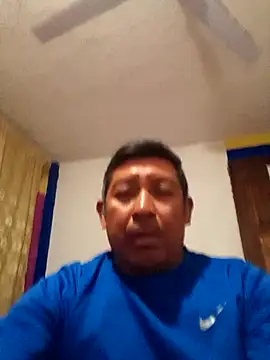 robert234789 online show from March 15, 2026, 8:53 am