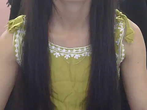Lovely Ananta online show from June 13, 2026, 4:49 pm