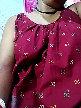 Snapshot of Mishti_Rai chatting on April 7, 2026, 8:37 am Mishti Rai online show from April 7, 2026, 8:37 am