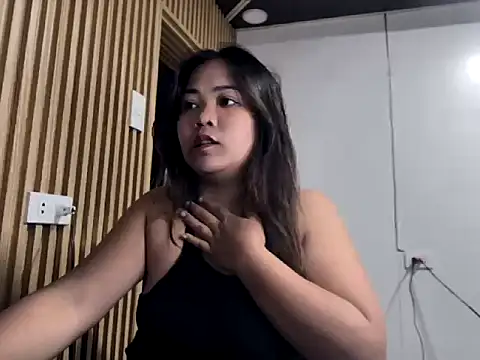 Snapshot of _georgiax_ chatting on June 4, 2026, 5:57 am georgiax online show from June 4, 2026, 5:57 am