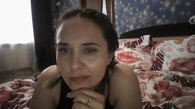 Snapshot of Alisa07qw chatting on May 1, 2026, 1:26 pm Alisa07qw online show from May 1, 2026, 1:26 pm