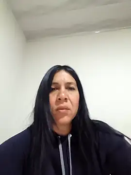 Camillemonroe  online show from April 5, 2026, 11:07 am