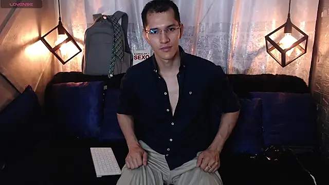 MilanDavid1 online show from March 14, 2026, 5:18 pm